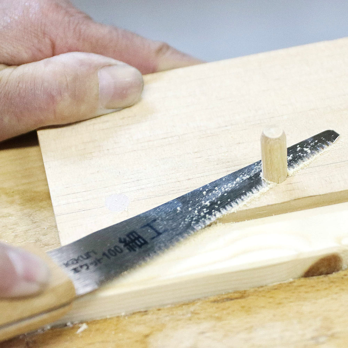 KAKURI Flush Cut Saw Folding 4" for Woodworking, Japanese Pull Saw Razor Sharp Flexible Japanese Steel Blade, Precision Trim Saw for Dowels, Pegs, KAKURI