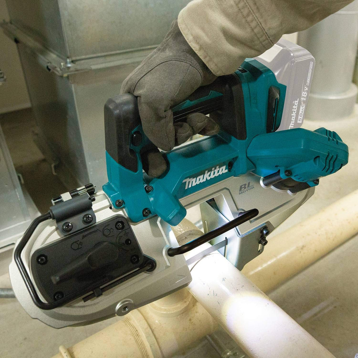 Makita XBP04Z 18V LXT® Lithium-Ion Compact Brushless Cordless Band Saw, Tool Only Makita