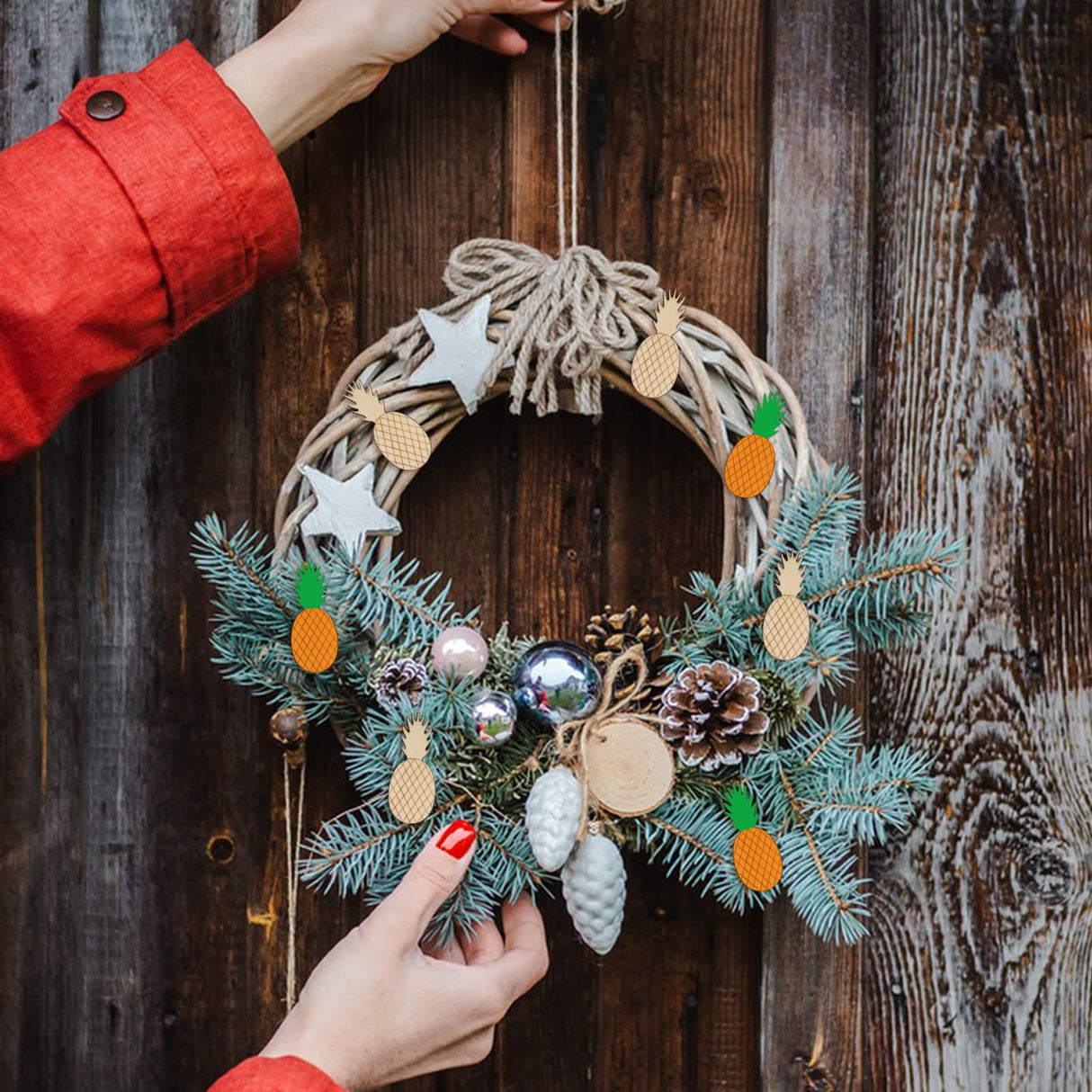 Honbay 100PCS Pineapple Unfinished Blank Wood Pieces Wood Slices Wood Chips Wooden Pineapple Shaped Embellishments Fruit Wood Cutouts Ornaments for HONBAY