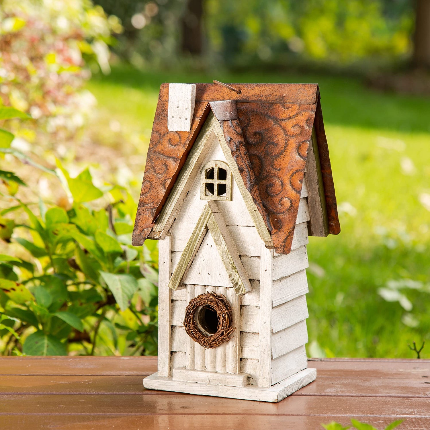 Glitzhome GH90086 Hanging Distressed Wooden Garden Cottage Birdhouse, White glitzhome