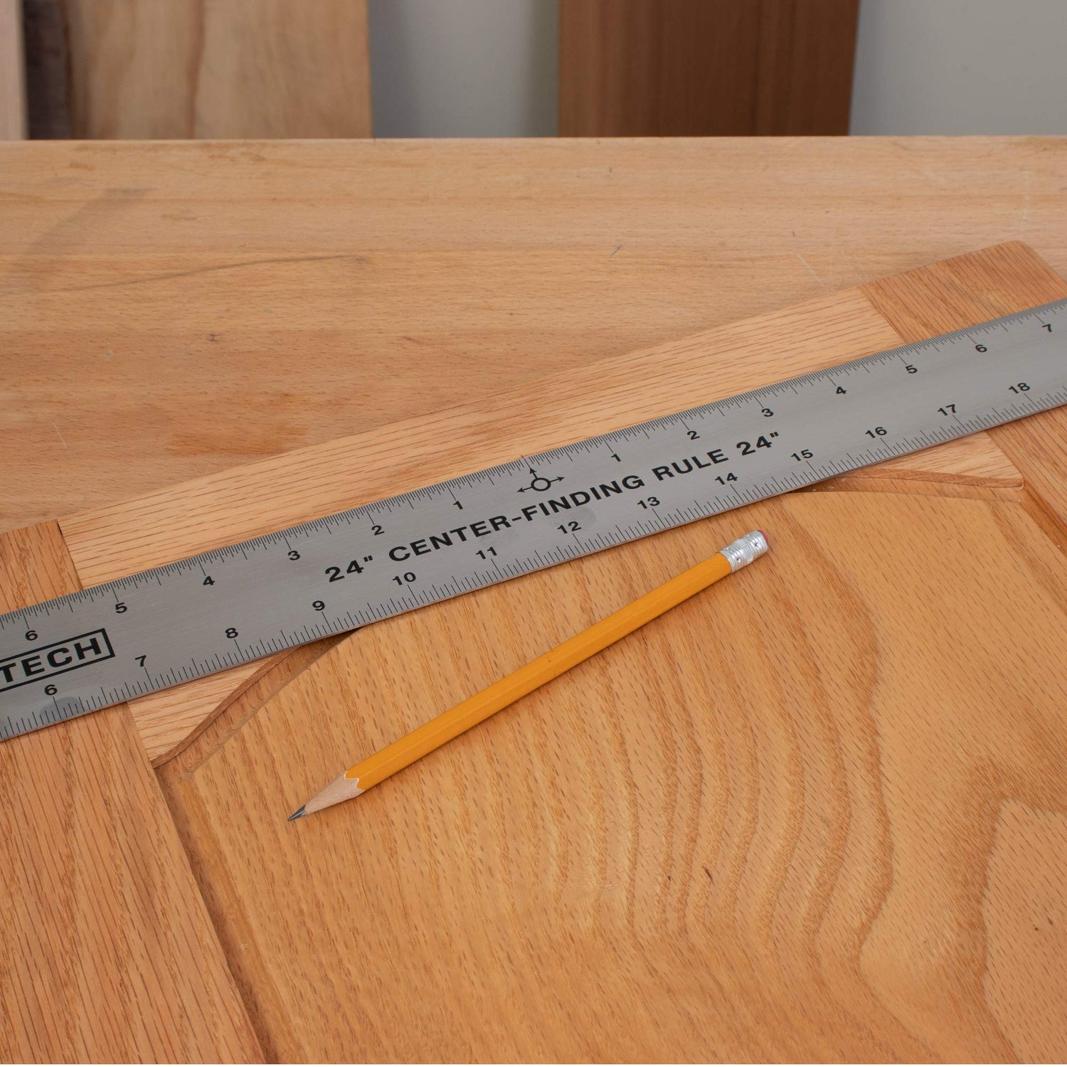 Stainless Steel Center Finding Ruler. Ideal for Woodworking, Metal Work, Construction and Around The Home (24" Ruler) Peachtree Woodworking Supply