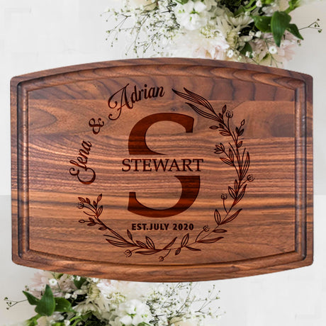 Silverhill Design Customized Love: Personalized Engraved Wood Cutting Boards for Couples - Ideal Gift for Weddings, Anniversaries, Housewarming and Silverhill Design