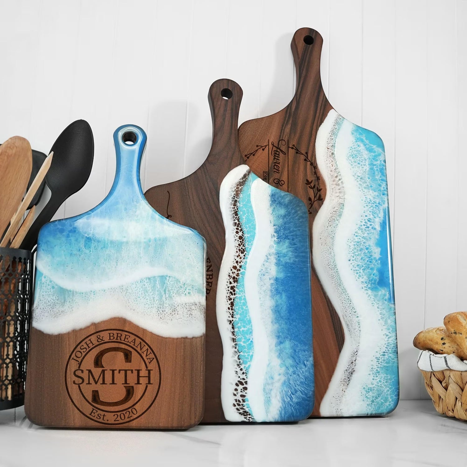 Resin Ocean Personalized Cutting Board, Housewarming Gift for Couple, Wedding Gift, Christmas Anniversary Gift Idea, Epoxy Charcuterie Board asrincodesigns
