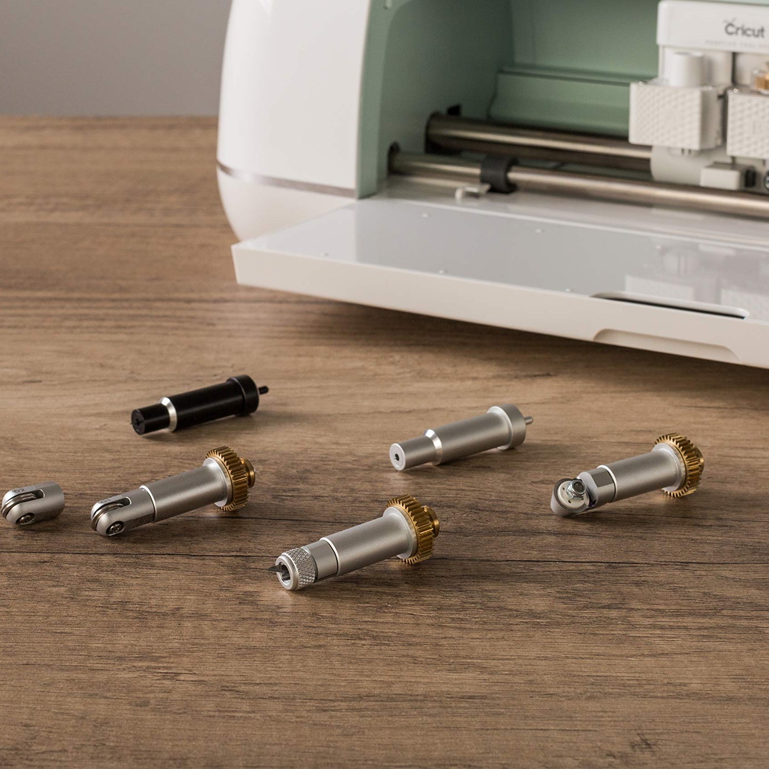 Cricut Scoring Wheel Tip + QuickSwap Drive Housing, Patented Wheel Design, Up To 10X More Pressure, Crisp Creases on Basic Materials, For DIY Crafts, Cricut