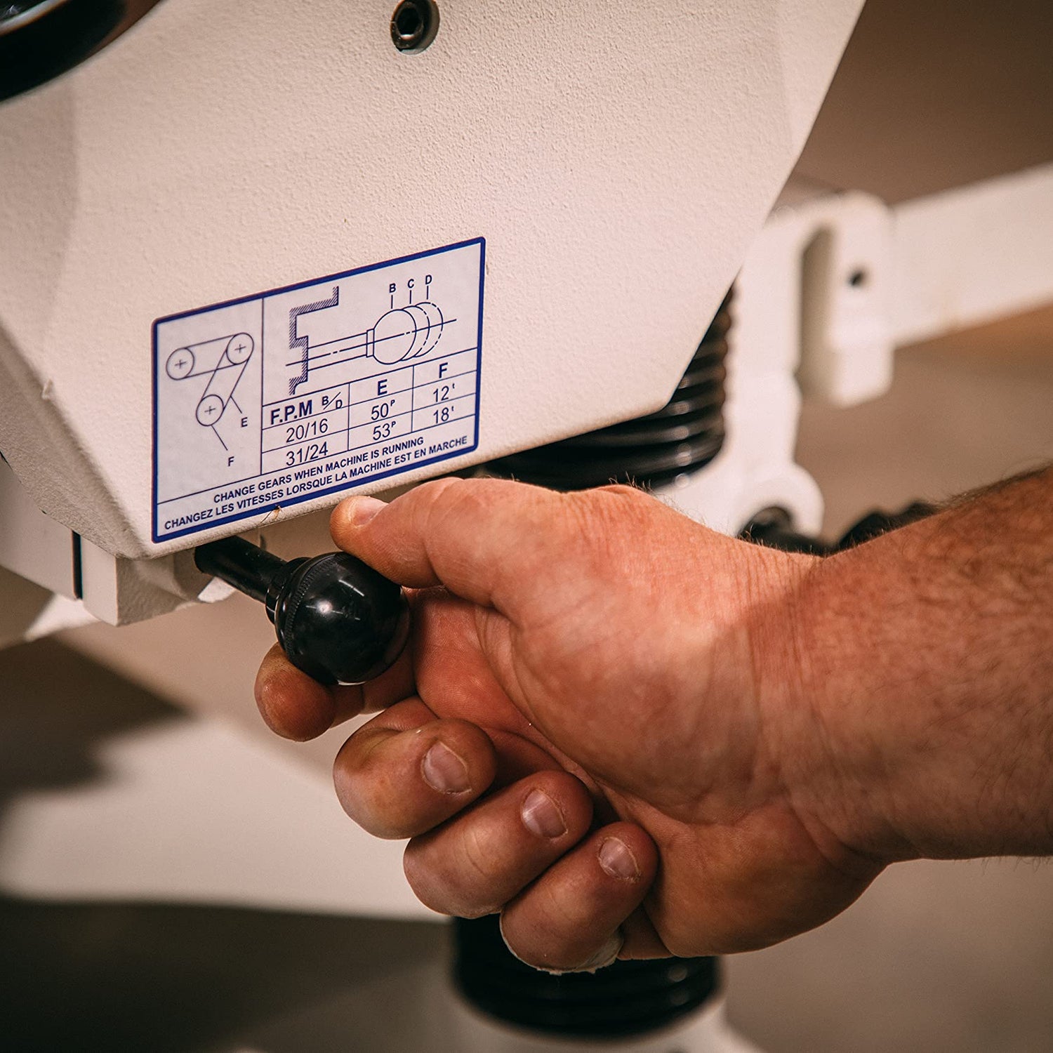 JET 20-Inch Planer, Helical Head, 5 HP, 1Ph 230V (JWP-208HH) Jet