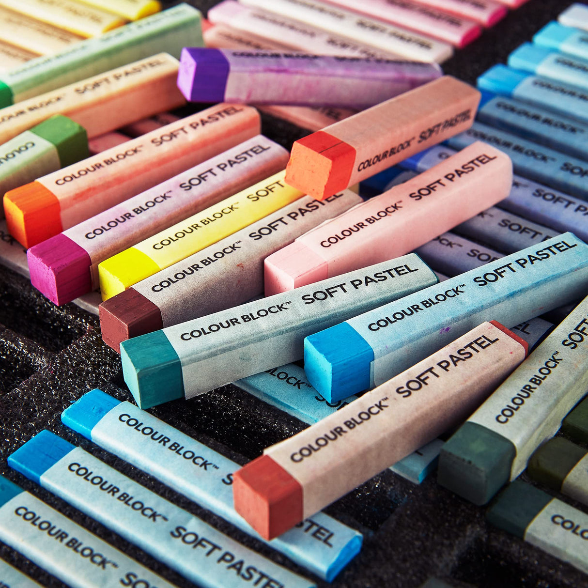 COLOUR BLOCK 100pc Wooden Case Soft Pastel Art Set for Beginners and Experienced Artists I Colors Square Chalk Pastels Art Supplies for Drawing, COLOUR BLOCK