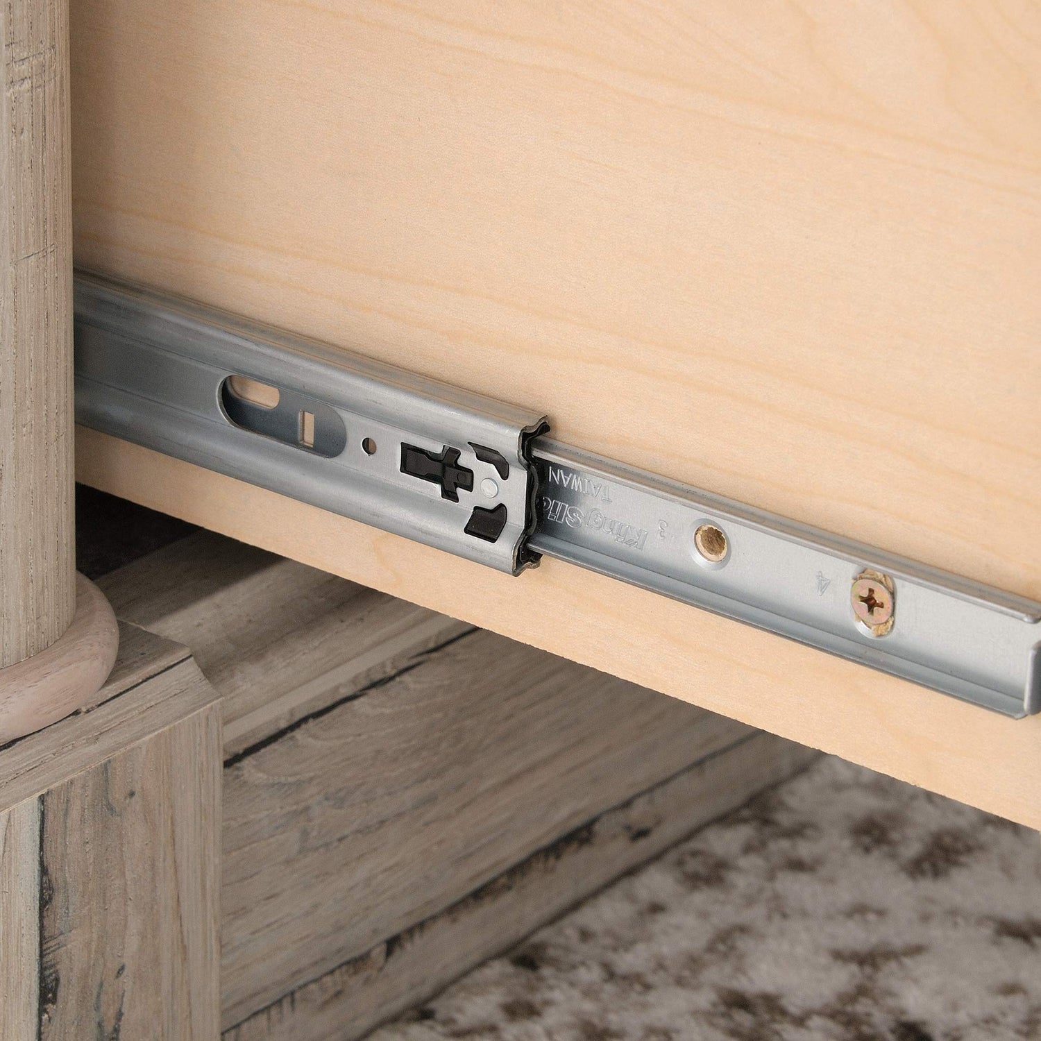 Sauder Palladia Executive Desk, L: 65.12" x W: 29.53" x H: 29.61", Split Oak finish Sauder