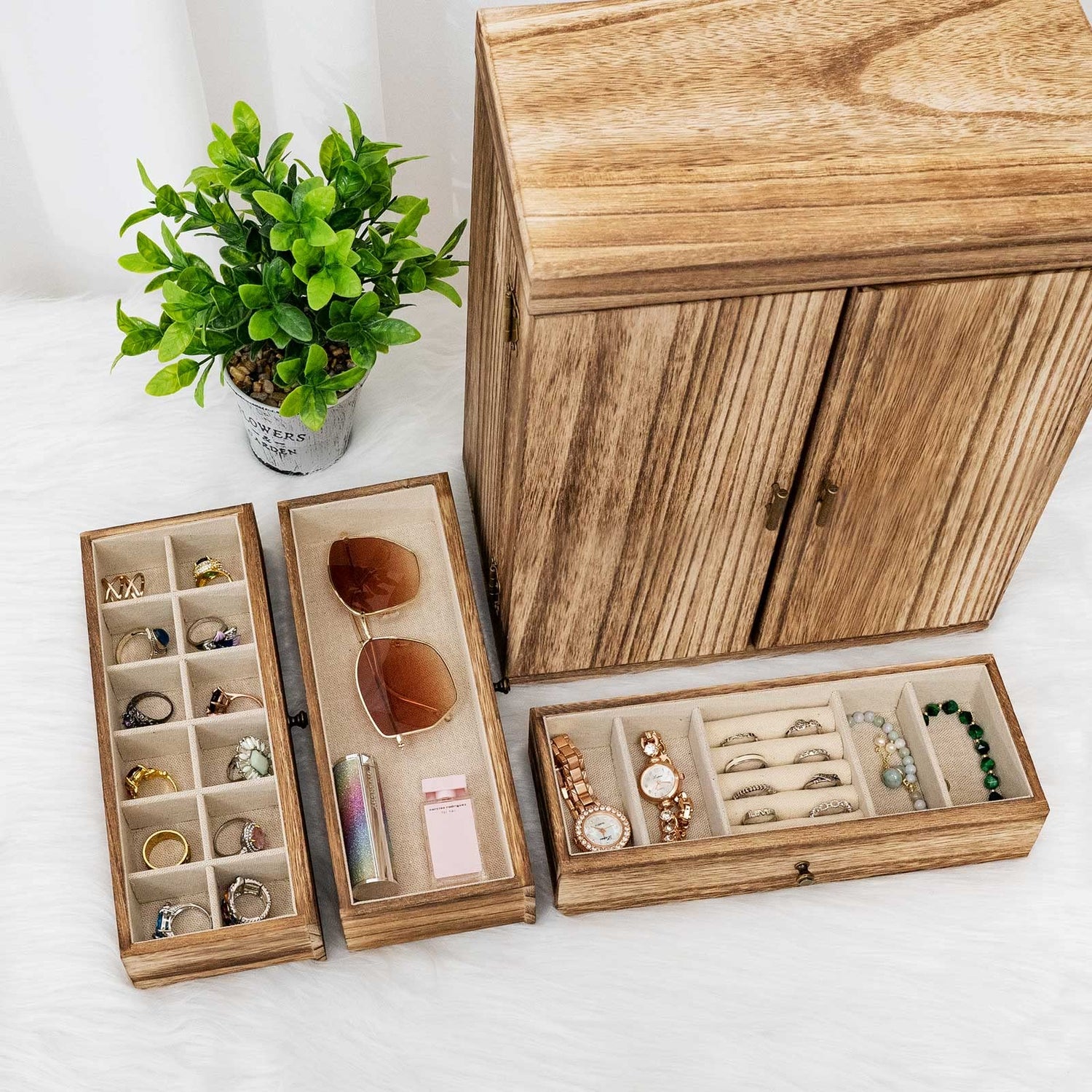 Poyilooo Jewelry Box Organizer, Large Jewelry Boxes for Women, Great Storage Earring Organizer Display for Necklace Earring Ring Bracelet, Rustic Poyilooo