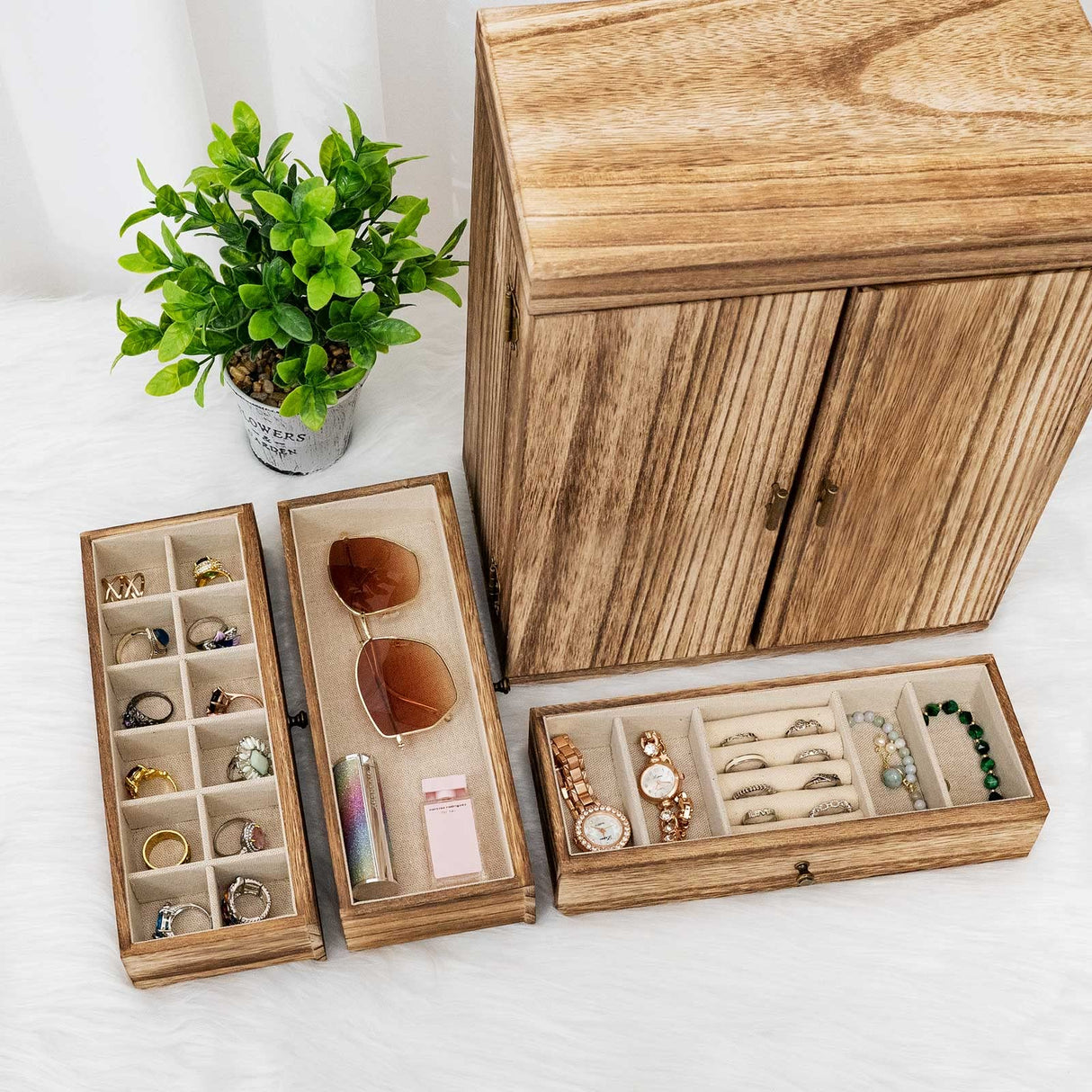 Poyilooo Jewelry Box Organizer, Large Jewelry Boxes for Women, Great Storage Earring Organizer Display for Necklace Earring Ring Bracelet, Rustic Poyilooo