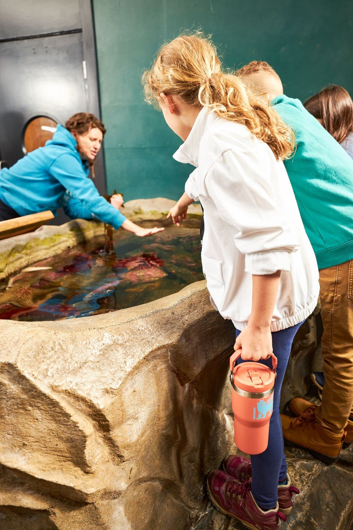 Stanley Classic IceFlow Flip Straw Tumbler for Kids (8 or Above), 20oz, Stan the Bear Stainless Steel , with Double-Wall Vacuum Insulation, 1 Count STANLEY