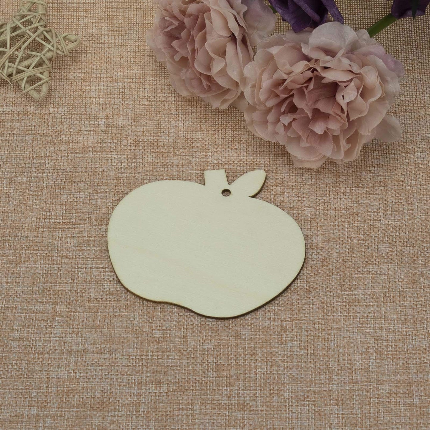 JANOU 20pcs Apple Shape Unfinished Wood Cutouts DIY Crafts Blank Hanging Gift Tags Ornaments with Ropes for Wedding Birthday Christmas Party