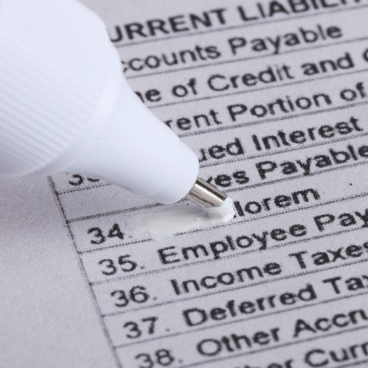 Mr. Pen- Correction Pen, Correction Fluid, Pack of 12, Correction liquid White, White Correction Fluid, White Fluid, White Out, Wipe Out Liquid, Wide Mr. Pen