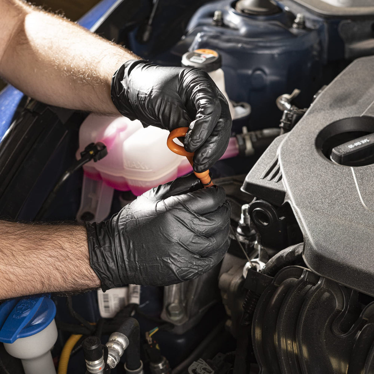 Comfy Package, Black Nitrile Disposable Gloves 6 Mil. Extra Strength Latex & Powder Free, Chemical Resistance, Textured Fingertips Gloves - Medium Comfy Package