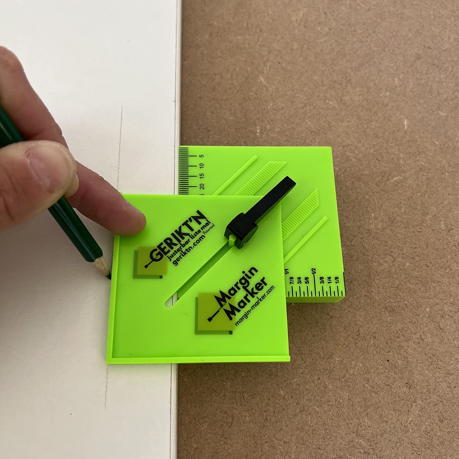 Margin Marker - Gerikt'n Adjustable Marking Gauge, time-saving tool for accurate marking along straight edges, internal corners, architraves, ply u-scribe jig