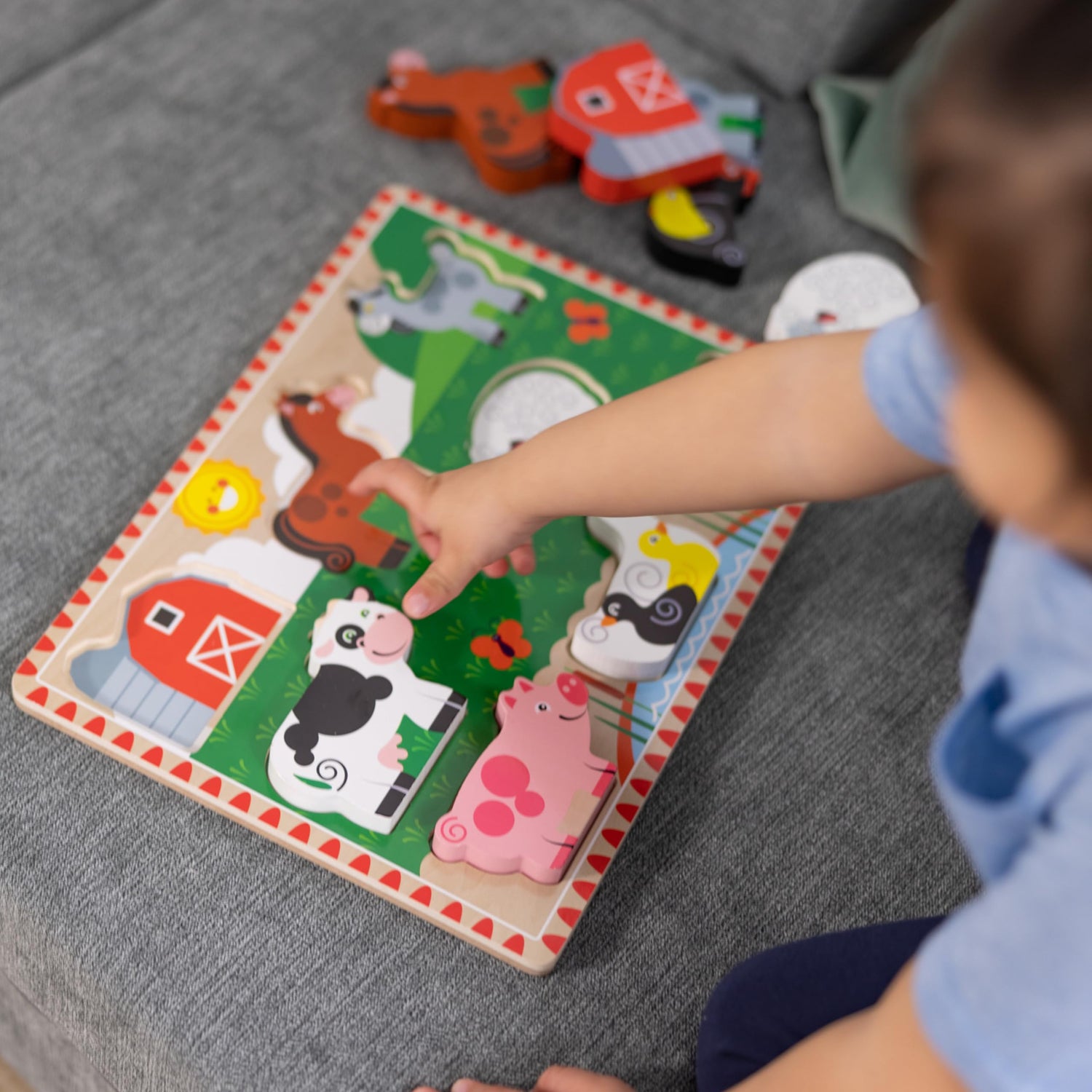 Melissa & Doug Farm Wooden Chunky Puzzle (8 pcs) - Farm Animal Toys For Kids, Wooden Puzzles For Toddlers Ages 2+ - FSC-Certified Materials Melissa & Doug