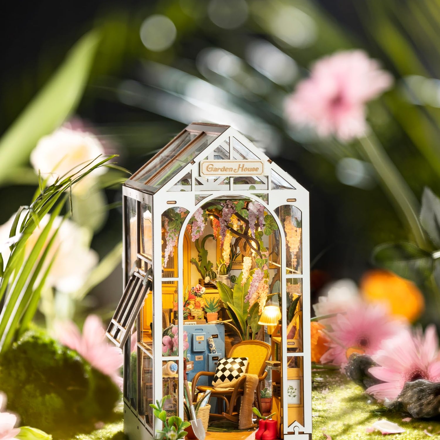 Rolife DIY Book Nook Kit Garden House, DIY Miniature Booknook Kit 3D Creative Decorative Bookend Bookshelf Insert 3D Puzzle for Adults, Rolife