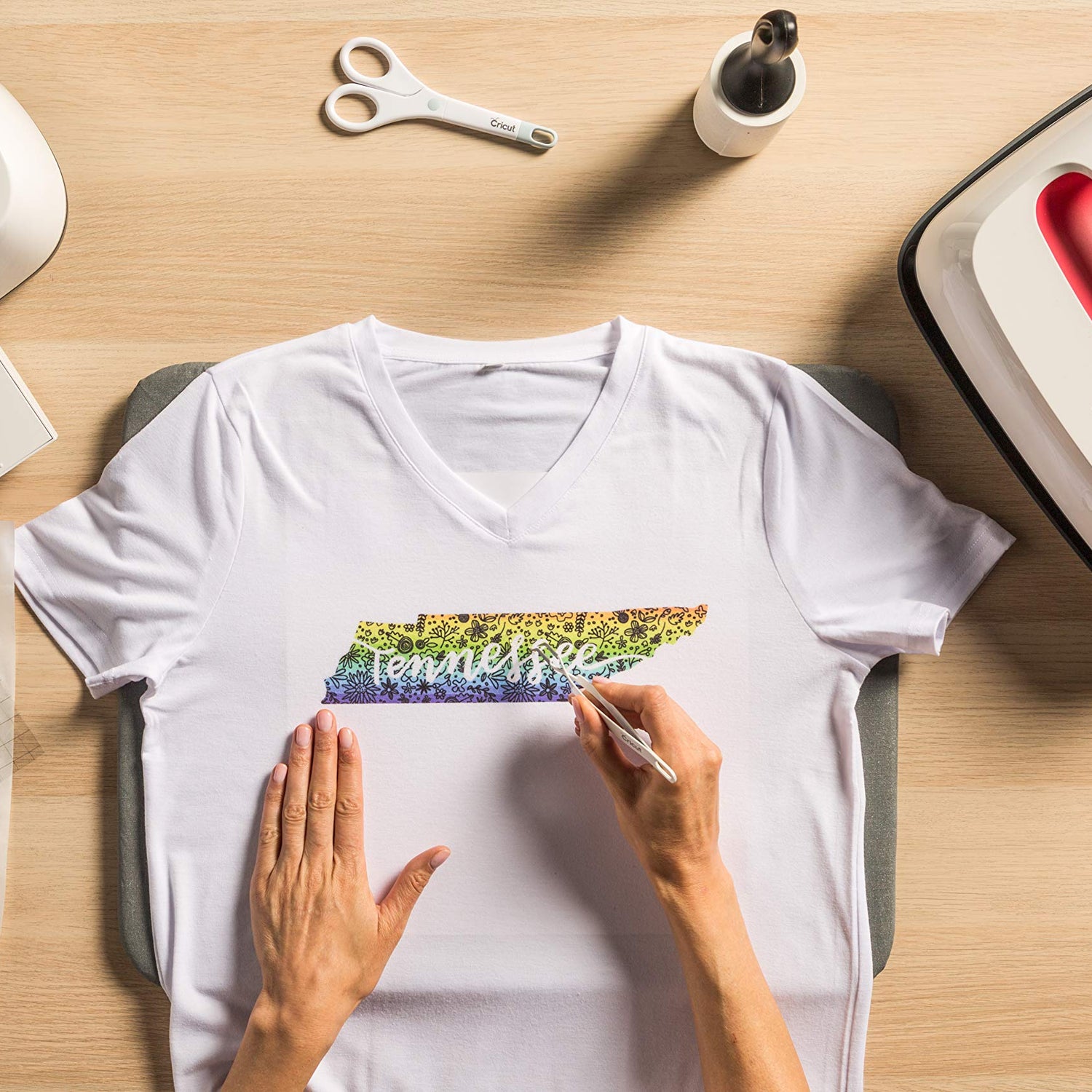 Cricut womens Women's T-shirt BLANK TSHIRT MEDIUM, White, Medium US Cricut