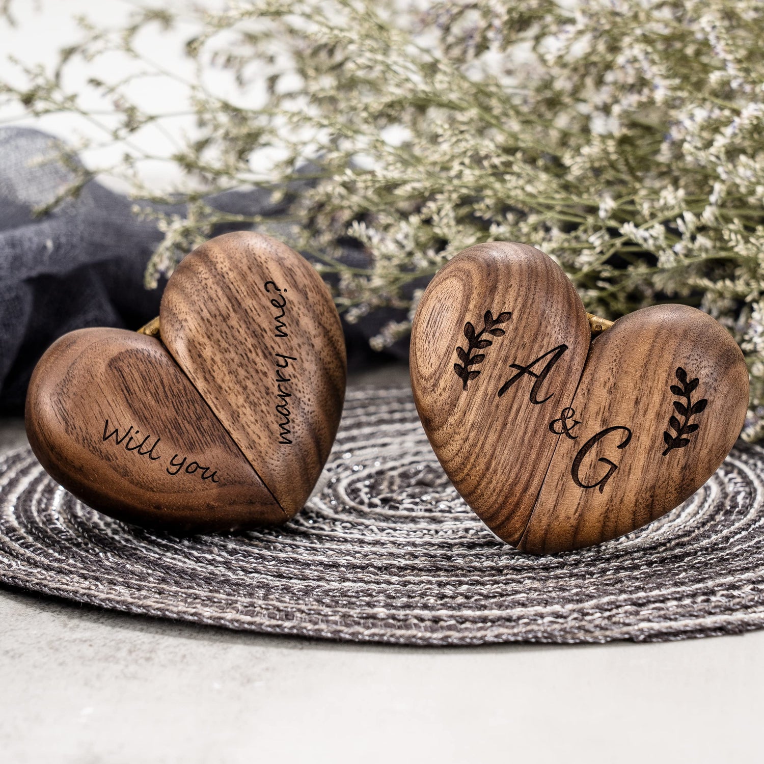 KEMEILA Custom Wooden Ring Box, Heart Shaped Engagement Ring Box, Walnut Ring Box Solid Wood Ring Box Jewelry Box Gift For Proposal Engagement KEMEILA