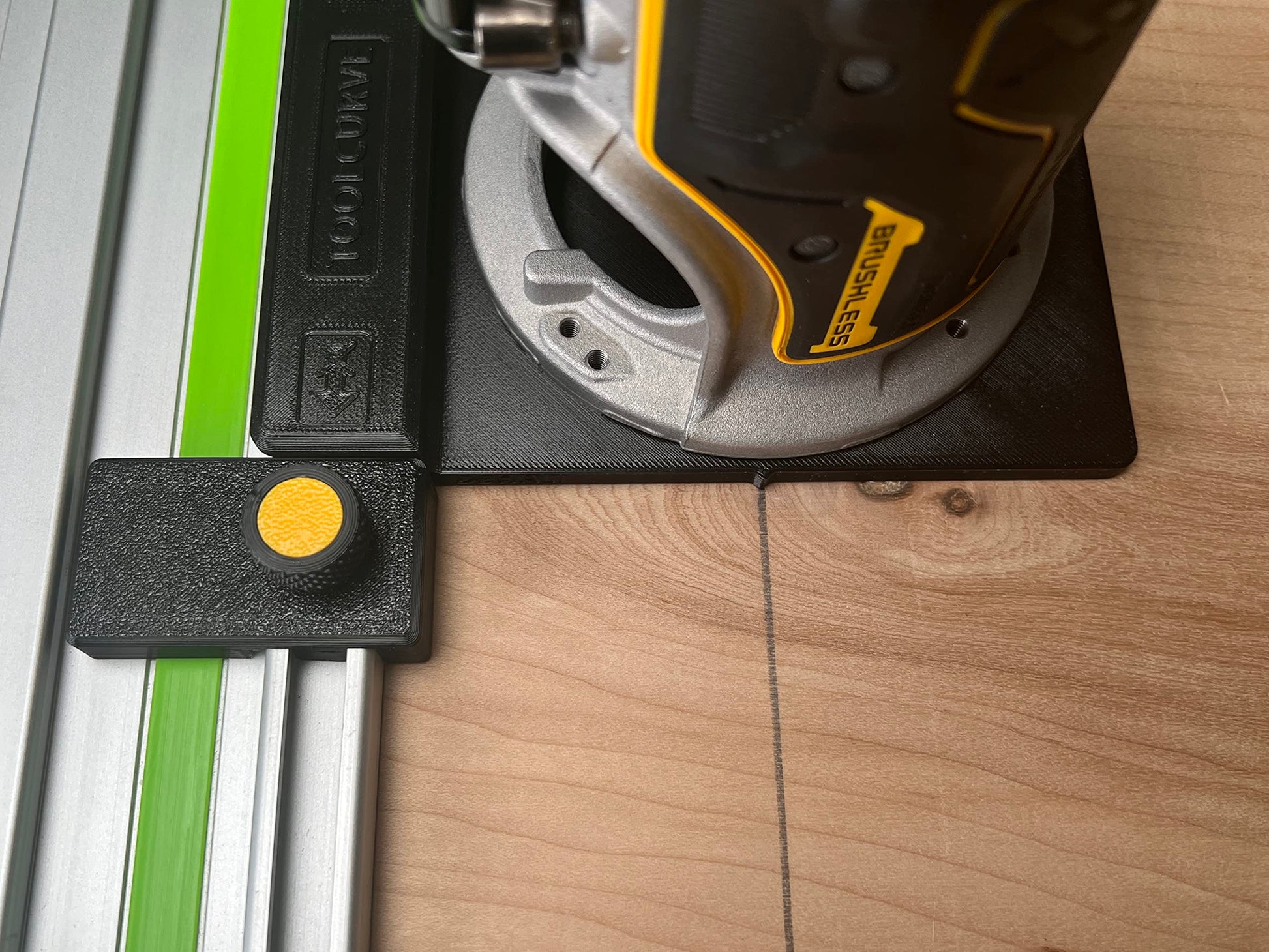 ToolCurve's Guide Rail Adapter Compatible with Dewalt Router - Made in USA - WoodArtSupply