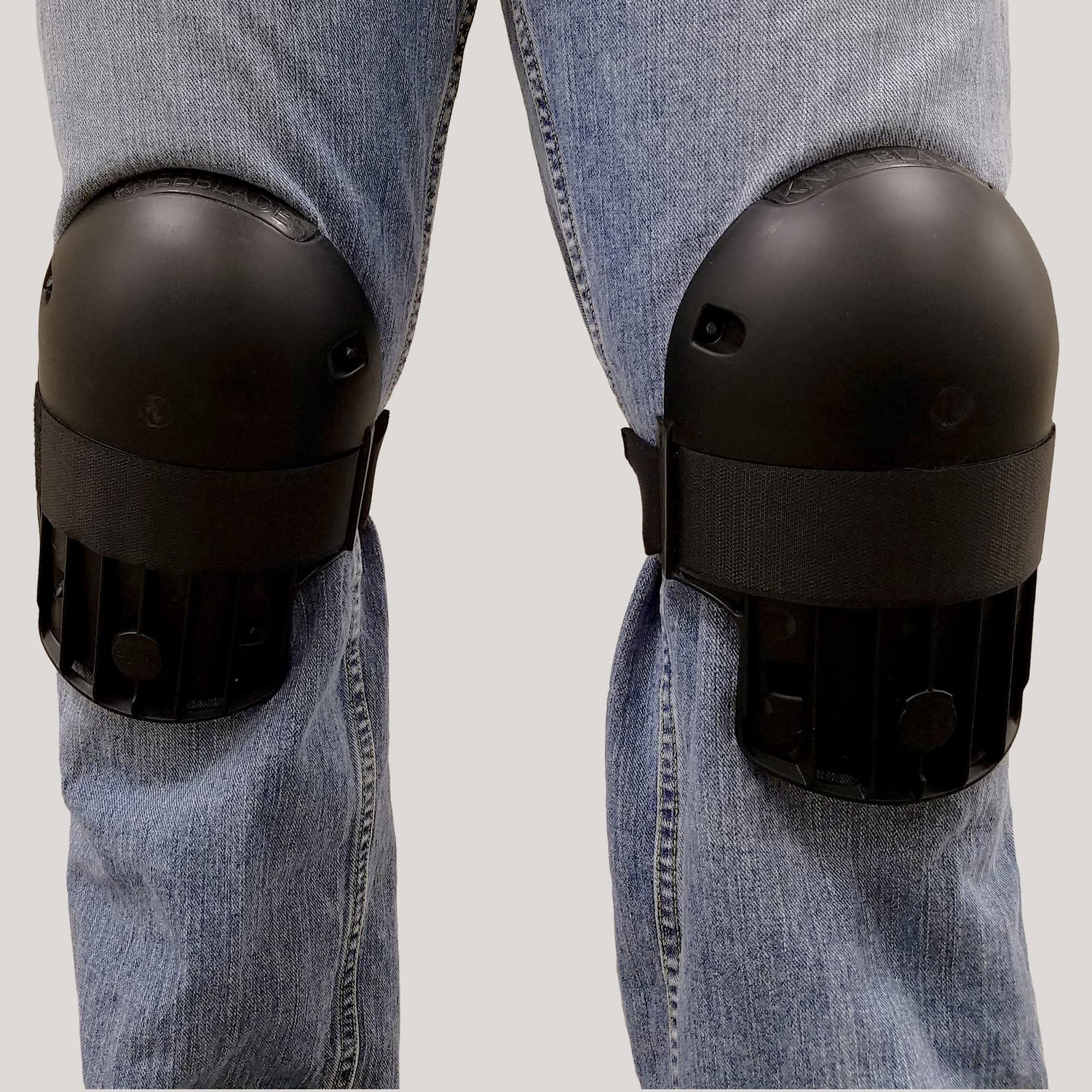 Milescraft 1603 Knee Blades-Durable Heavy-Duty Knee Pads with 3 Casters & Comfortable Gel Cushions for Unisex Adult, Full 360° Turn Capability Milescraft
