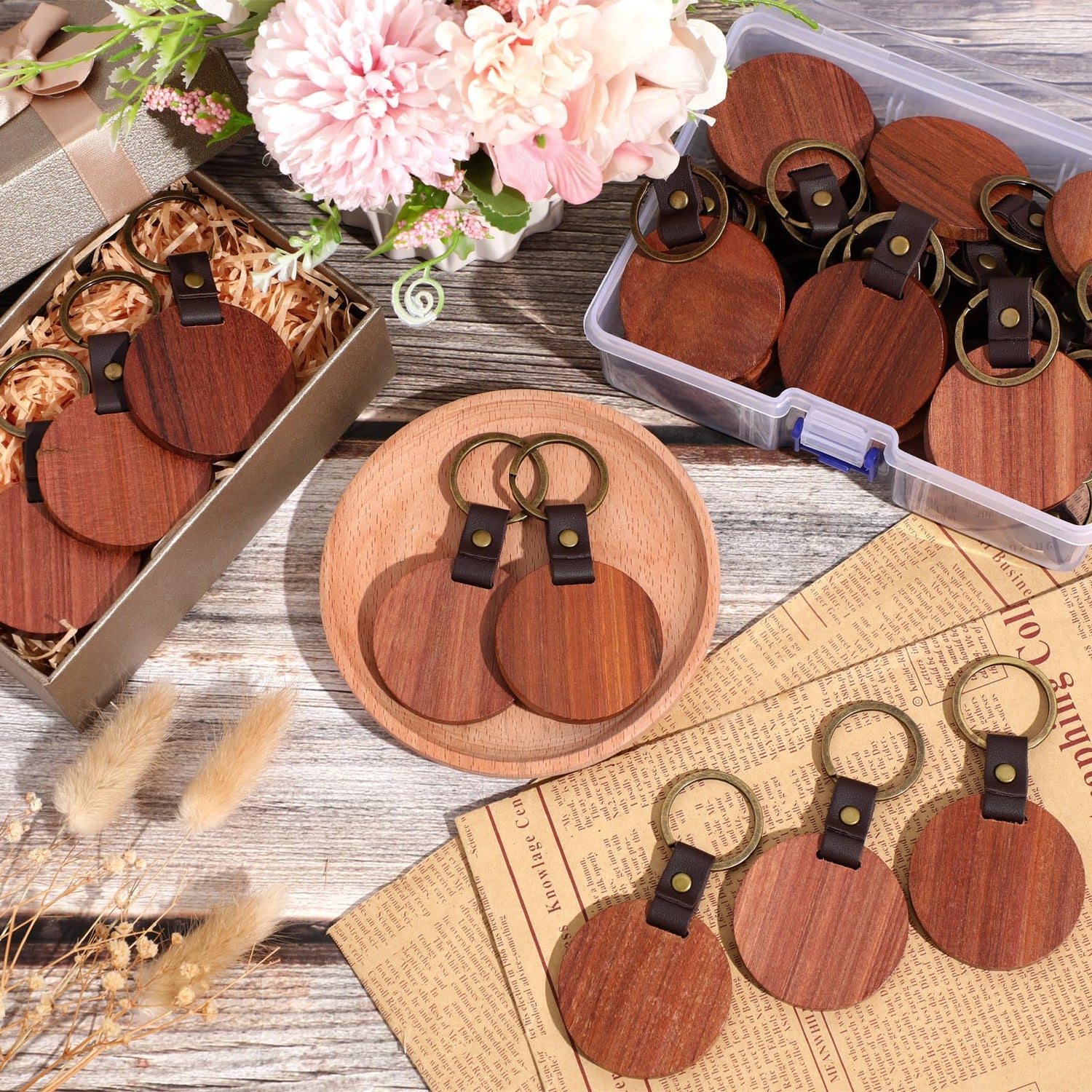 Ecally 36 Pcs Wooden Keychain Blanks Leather Strap Wood Keychain Blanks Round Wood Keyring with for DIY Employee Coworker Gift Craft Ecally