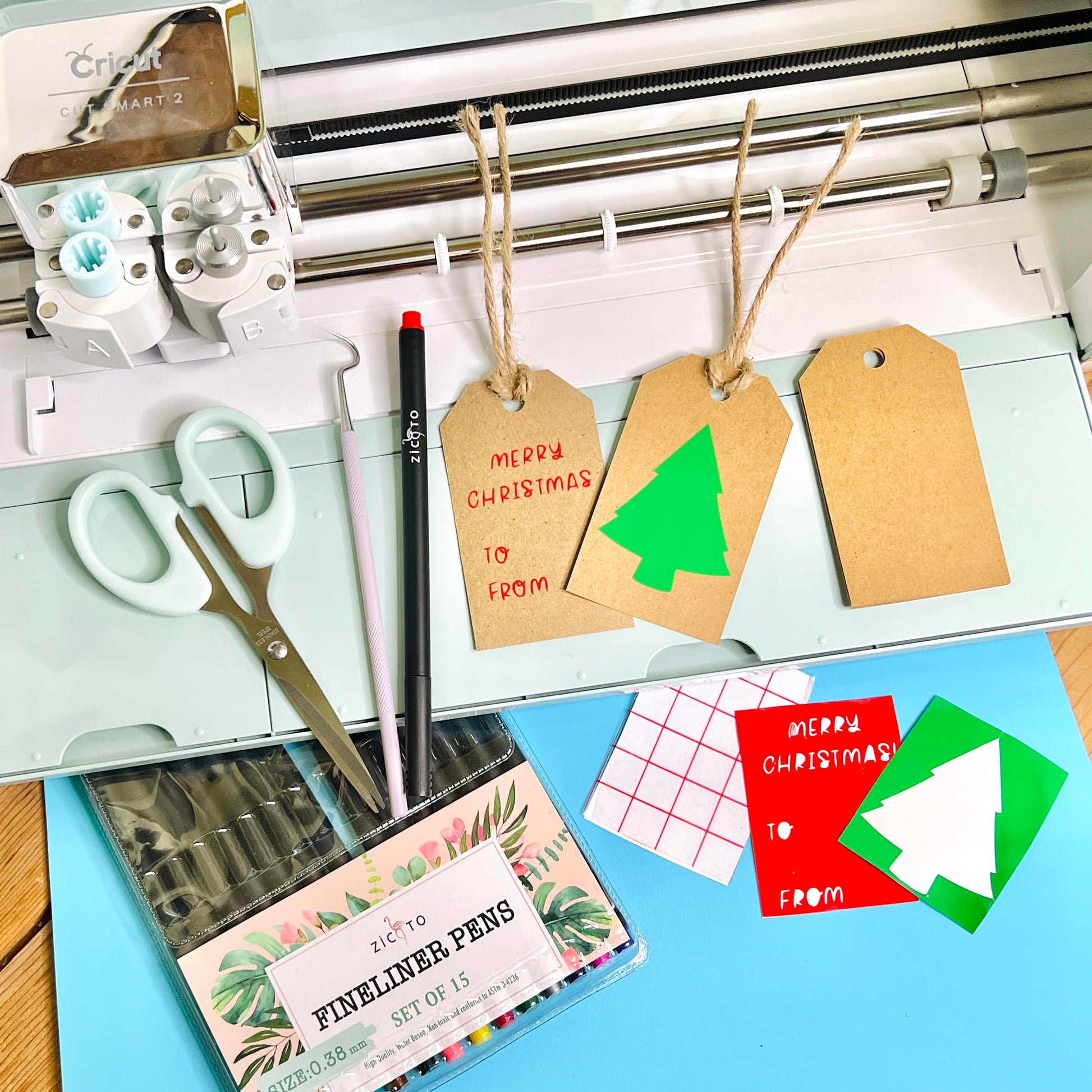The Ultimate Accessories Bundle for Cricut Makers and All Explore Air - The  Perfect Bundle / Tool Kit for Beginners, Pros and Skilled Crafters -  Instantly Create Amazing Crafting Projects