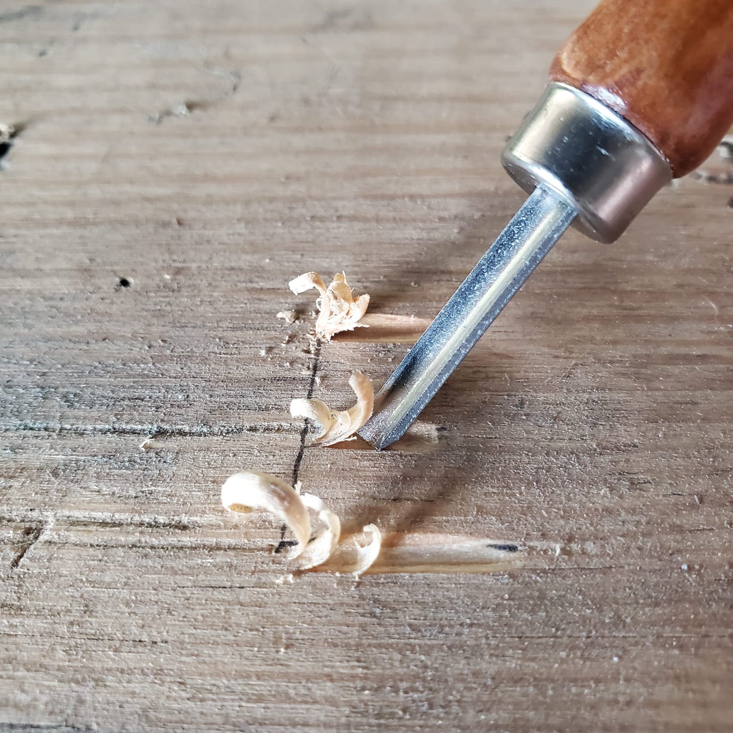 CraftyBook Wood Carving Kit - 12 Wood Carving Tools with Sharpening Whetstone and Pouch - For Expert or Novice Carvers CraftyBook