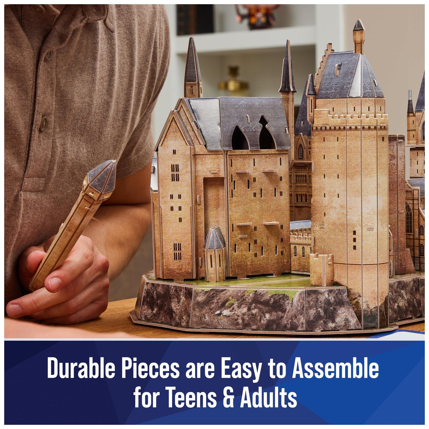 4D Build, Harry Potter Deluxe Hogwarts Castle with Astronomy Tower & Great Hall Over 2ft. Wide Model Kit 384 Pcs, 3D Puzzles for Adults & Teens 12+ 4D Build