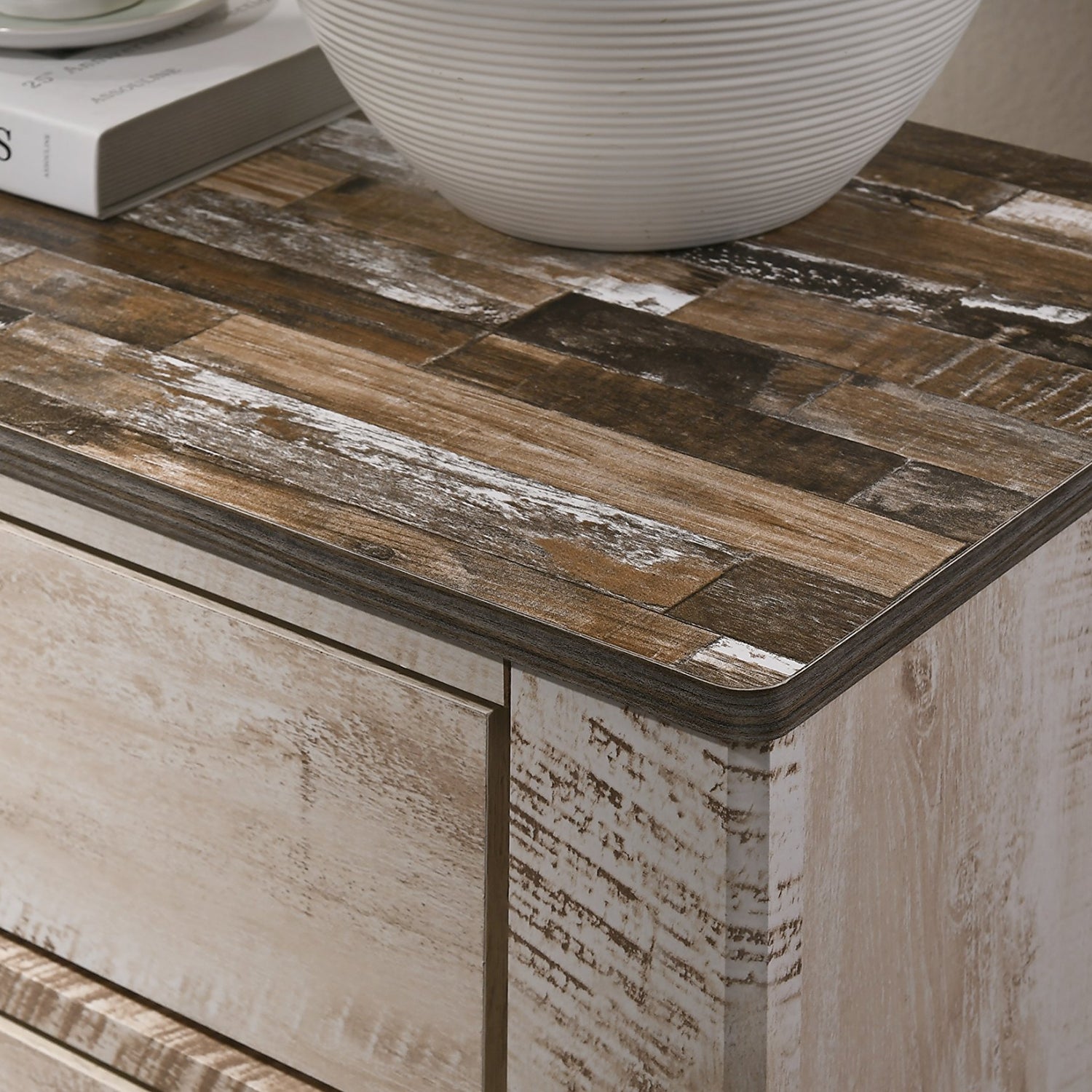 Roundhill Furniture Amerland Contemporary White Wash Finish 4-Piece Bedroom Set, Roundhill Furniture