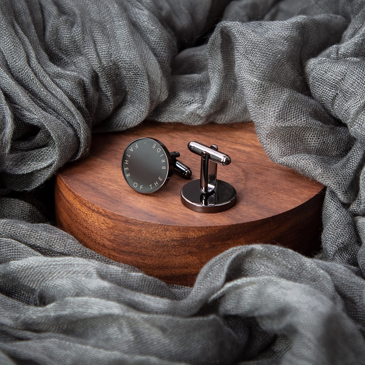 MUUJEE Cufflinks with Engraved Wood Gift Box (Father of the Bride) MUUJEE