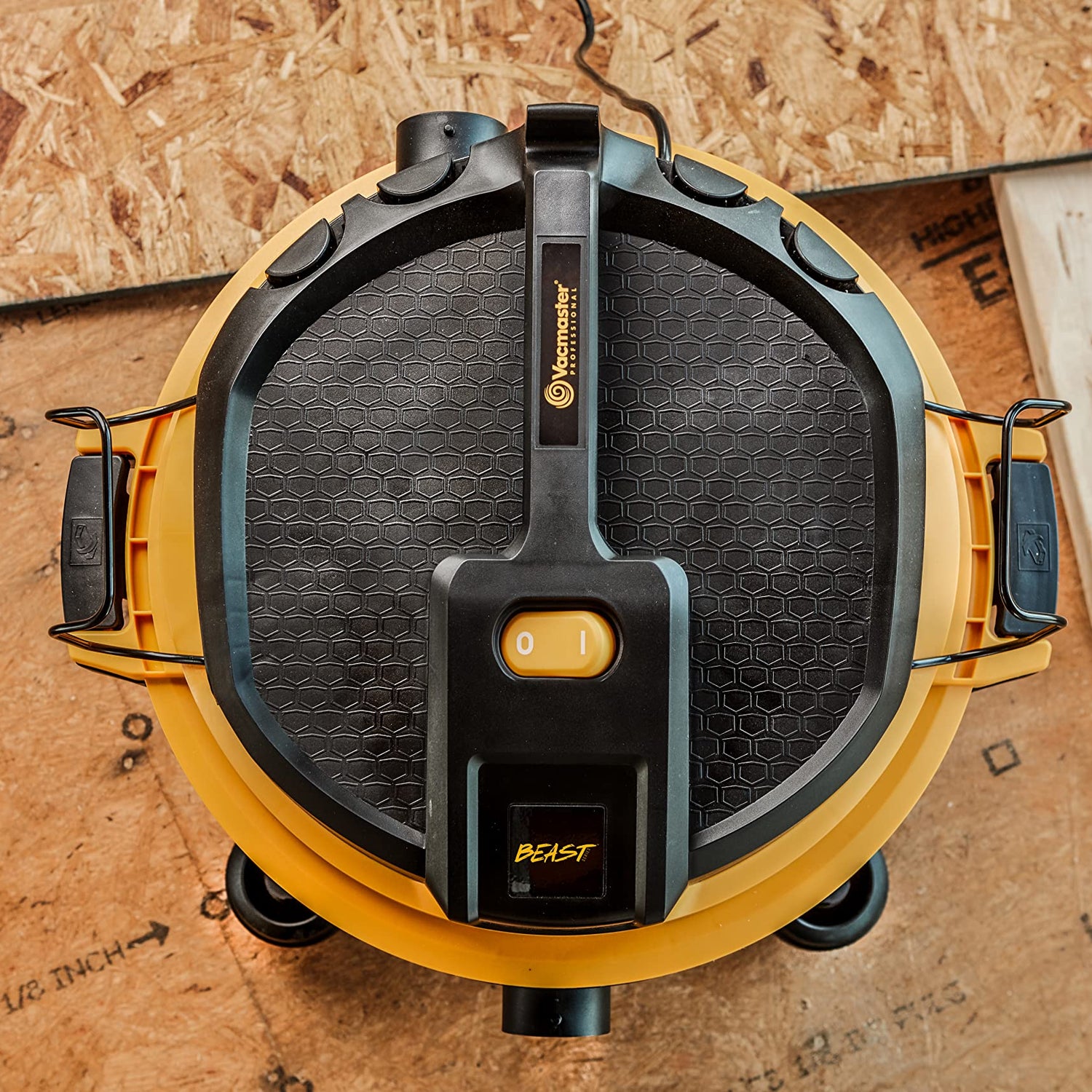 Vacmaster Professional - Wet/Dry Vac, 16 Gallon, Beast Series, 6.5 HP 2-1/2" Hose (VJH1612PF0201), Black Vacmaster