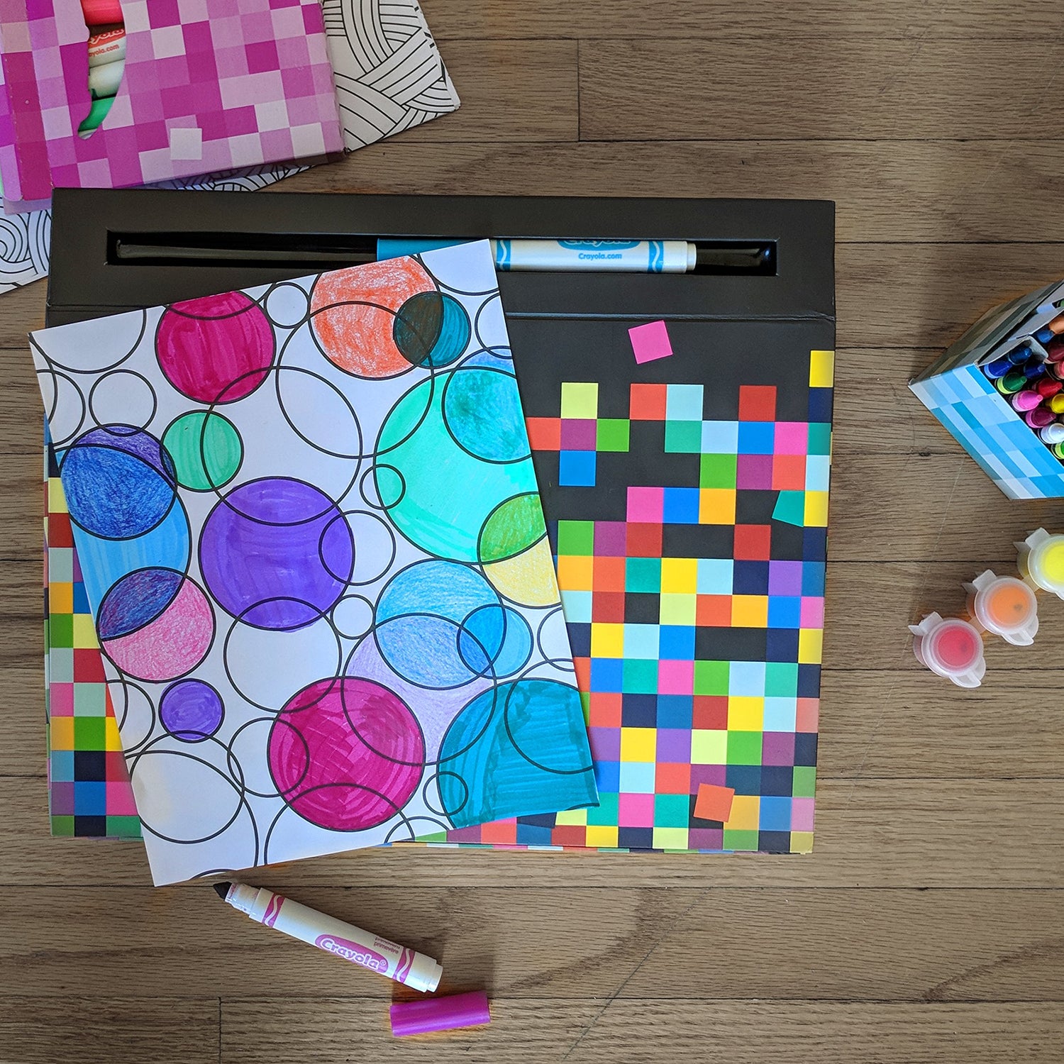 Crayola Inspiration Art Desk, Over 100 Piece, Art Set, Gift for Kids, Age 4, 5, 6, 7, 8 Crayola